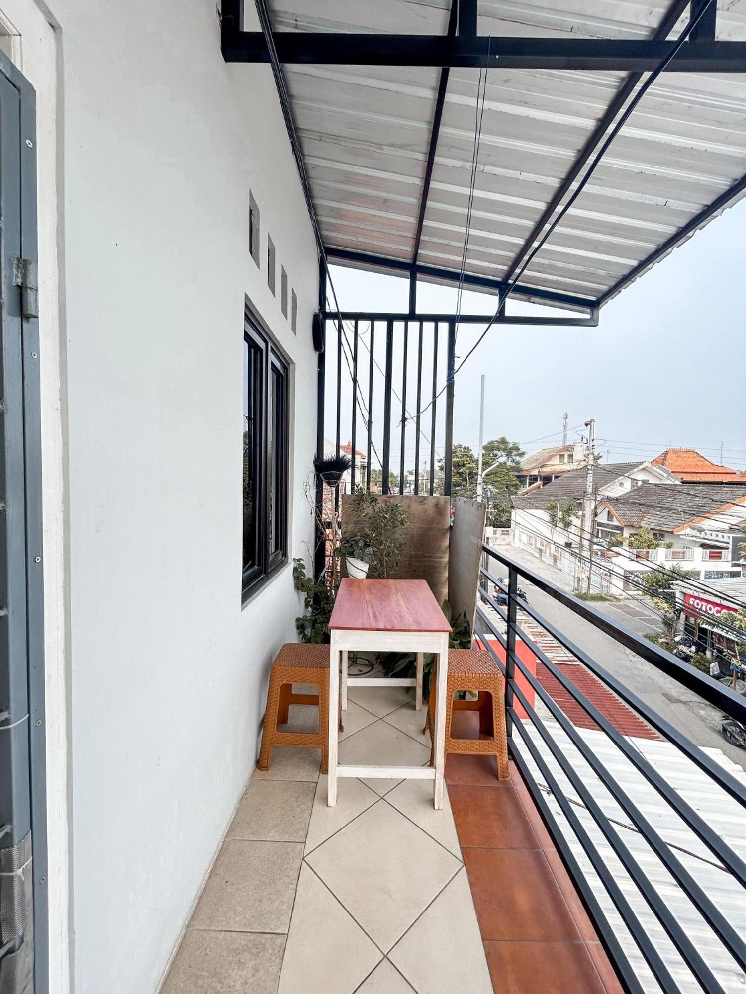 Rama Shinta Guest House & Coffee Γιογκιακάρτα Εξωτερικό φωτογραφία